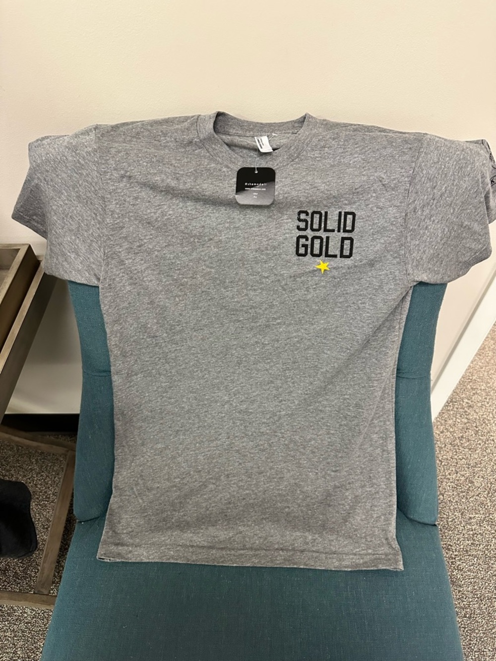 Solid Gold Men's Heather Gray Logo T‑Shirt